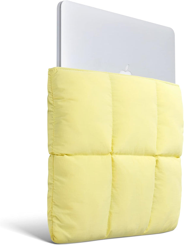 16" Fluffy Laptop Sleeve —– Compatible with MacBook Pro & Air (2025-2019), Where Cute Meets Protection 🧸💻