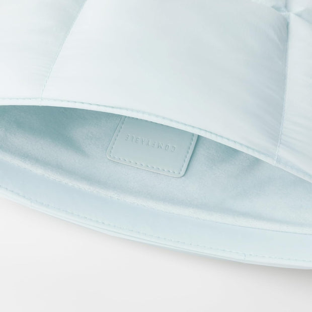 16" Fluffy Laptop Sleeve —– Compatible with MacBook Pro & Air (2025-2019), Where Cute Meets Protection 🧸💻