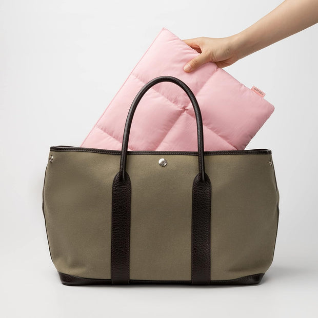16" Fluffy Laptop Sleeve —– Compatible with MacBook Pro & Air (2025-2019), Where Cute Meets Protection 🧸💻